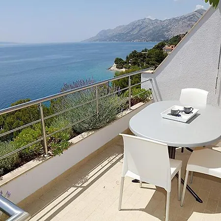 Apartment By The Sea Brela, Makarska - 19205