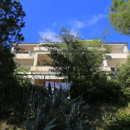 By The Sea Brela, Makarska - 19205 Apartment
