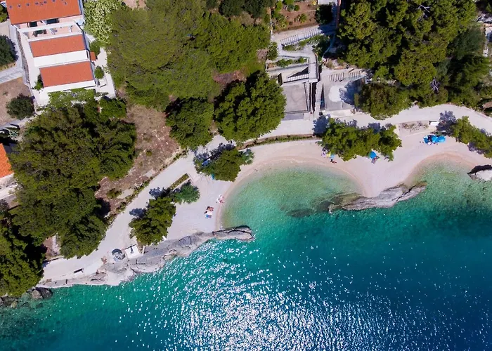 By The Sea Brela, Makarska - 19205 Брела
